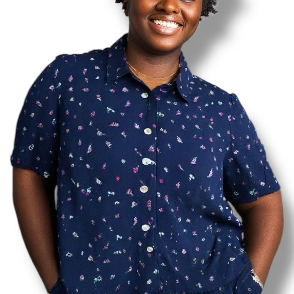 Vintage 90s Blouse Navy Dark Floral Button-Up Shirt Short Sleeve Open Back Plus